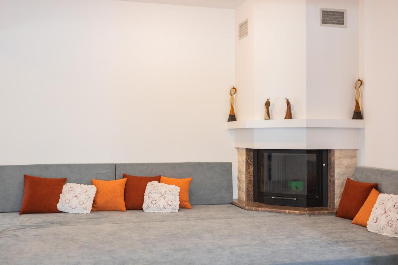הוילה Asklipiion Kastrena House מראה חיצוני תמונה